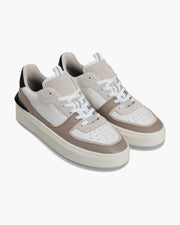 Surefire Tennis Sneaker*