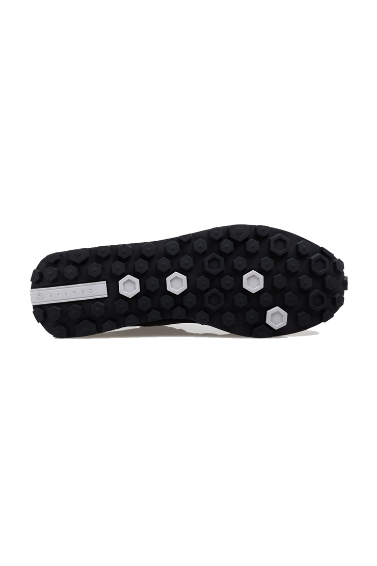 Superbia Sneaker*