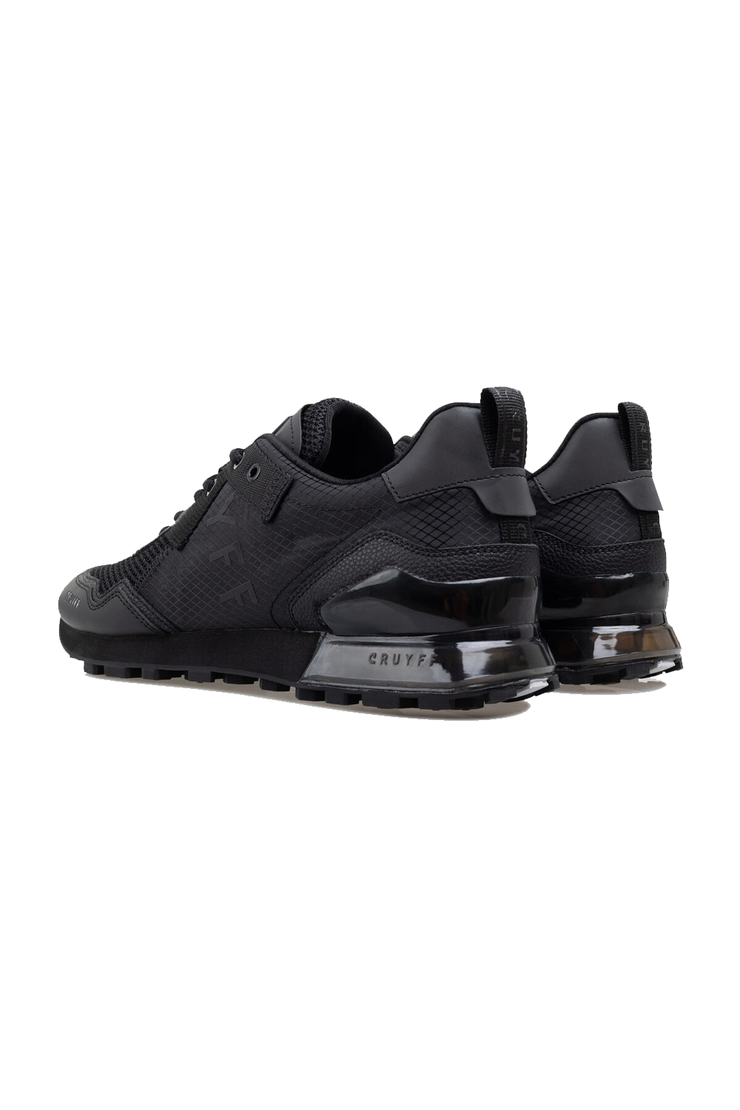 Superbia Sneaker*