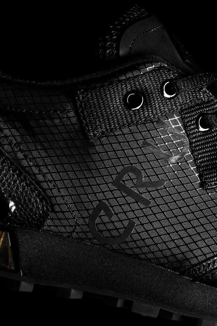 Superbia Sneaker*