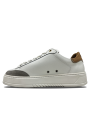 Joan Alto Sneaker*