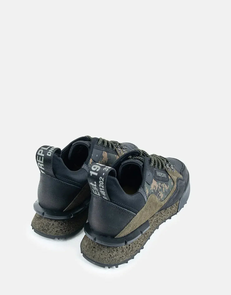 Field Speed Sneaker*