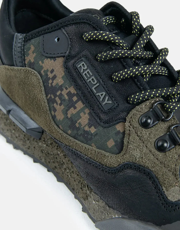 Field Speed Sneaker*