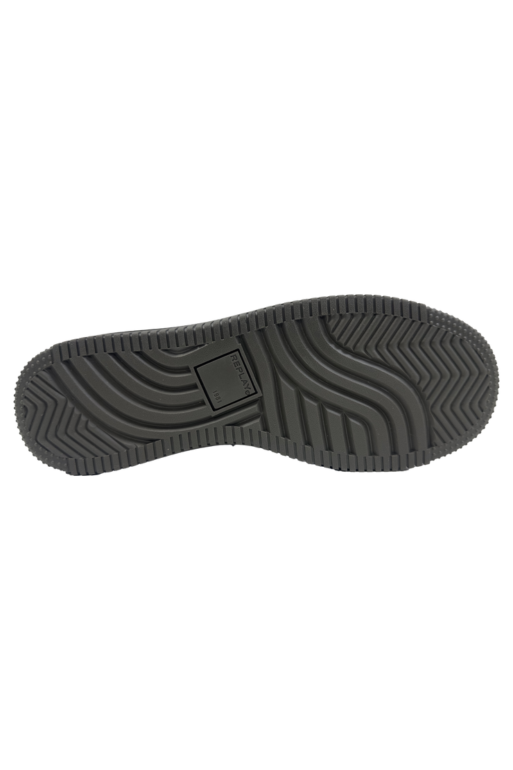 Epic M Base Block Sneaker*