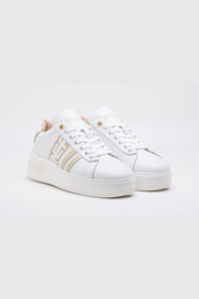 University Ladies Stripe Sneaker*
